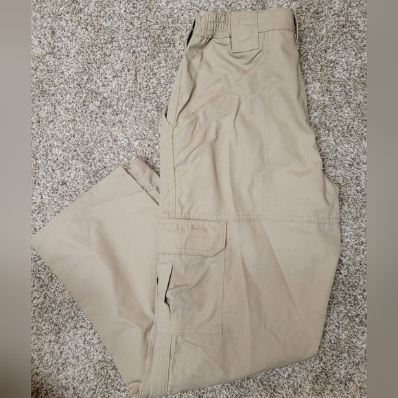 5.11 Men's Tan Tactical Pants - Picture 4 of 5